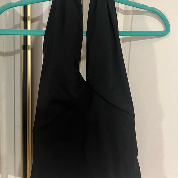 New with tags, v neck halter top - Picture 4 of 6